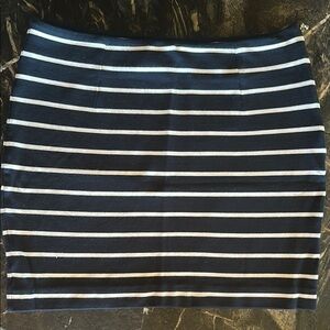 Banana Republic Blue and White Mini Pencil Skirt for Casual Wear